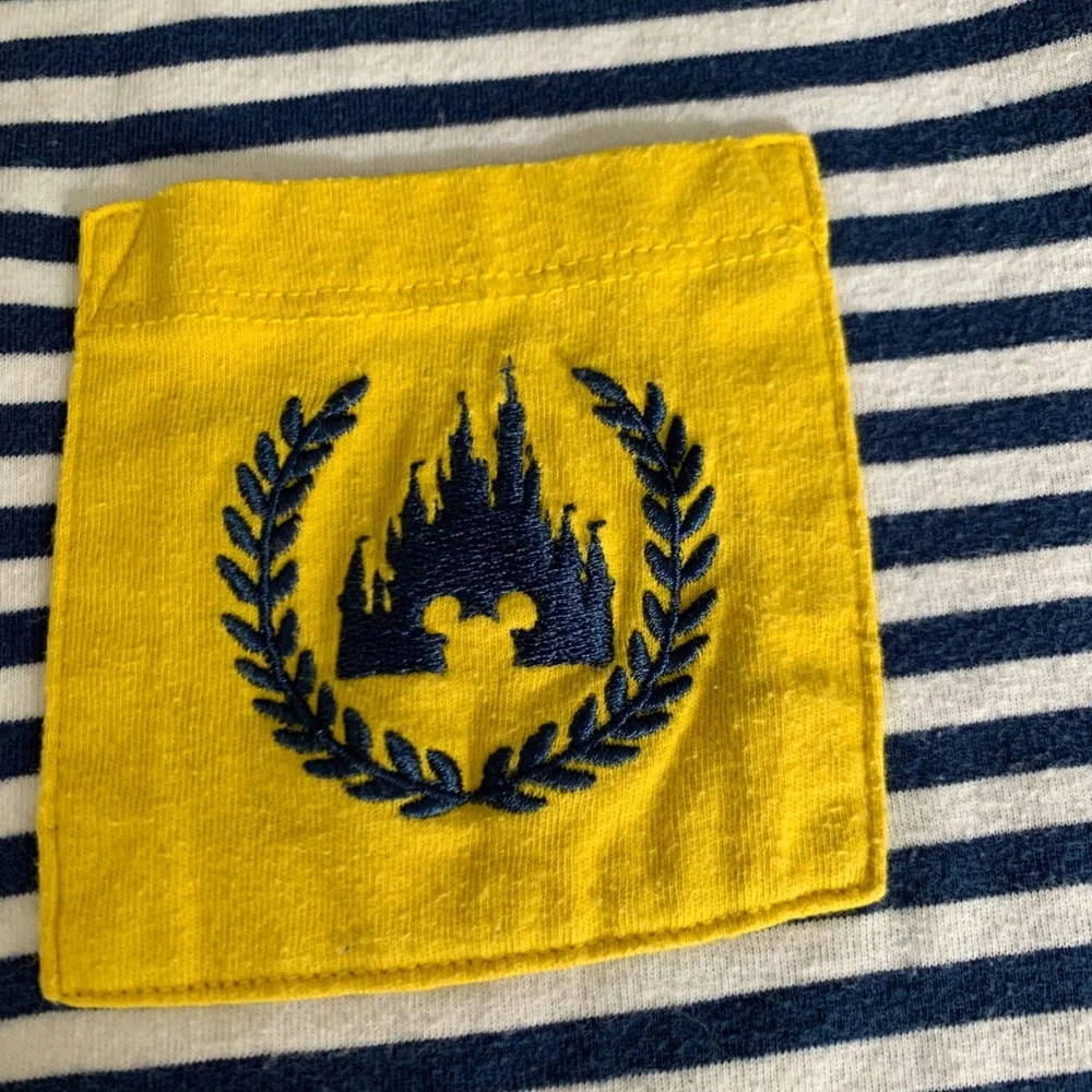 Disney Parks Shirt Women XL Striped Pocket T-Shirt Navy Yellow Castle‎ Vacation